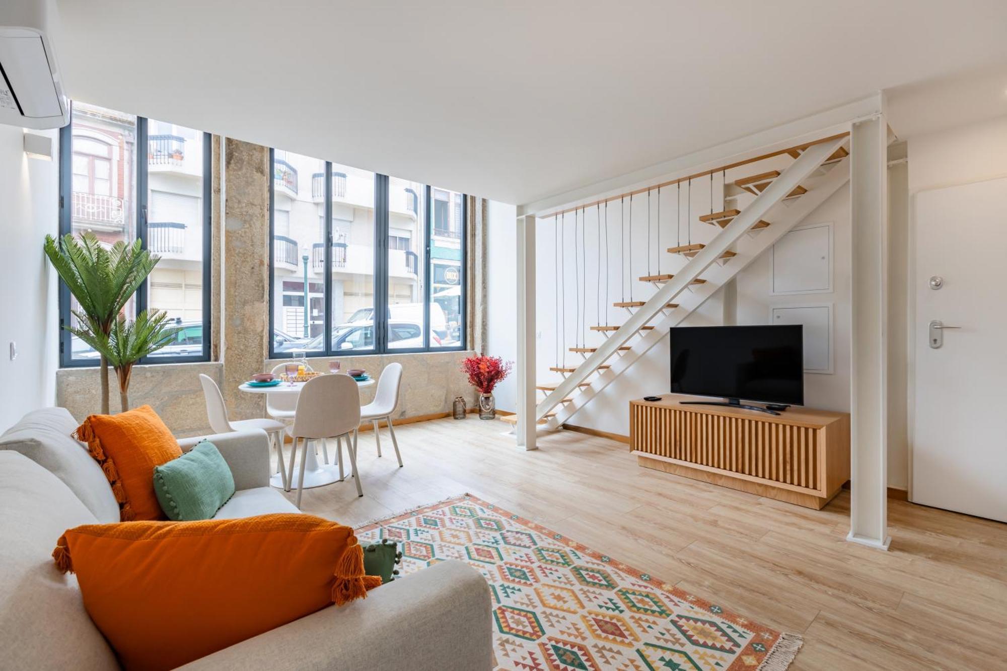 Duque De Saldanha Residences Porto Bagian luar foto
