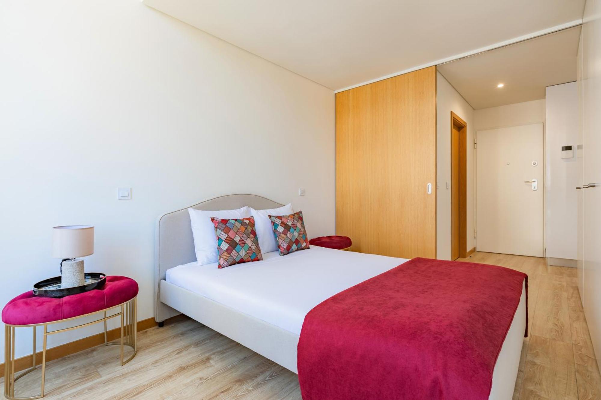 Duque De Saldanha Residences Porto Ruang foto