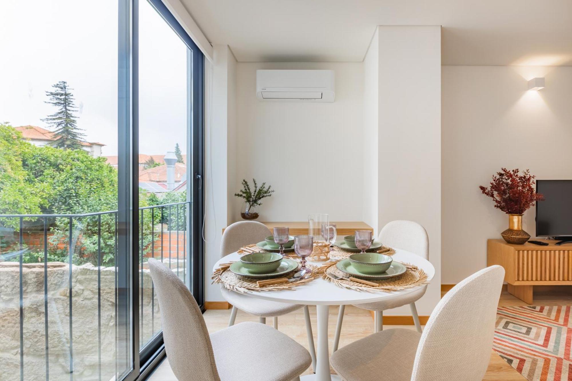 Duque De Saldanha Residences Porto Ruang foto