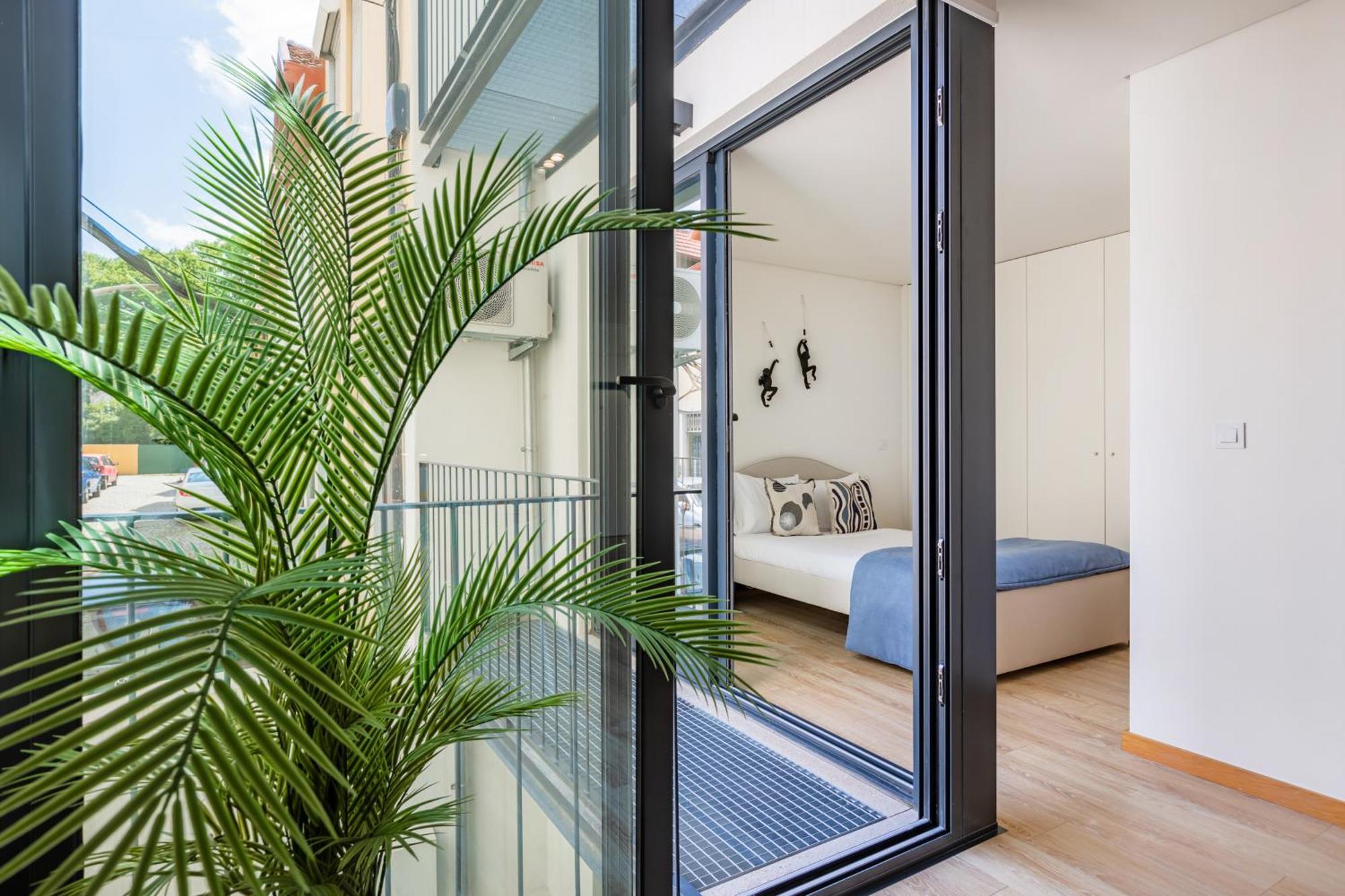 Duque De Saldanha Residences Porto Bagian luar foto